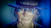 Interview: Linda Perry | The Big Takeover