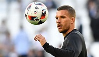 Lukas Podolski bestreitet gegen England sein letztes Länderspiel für ...