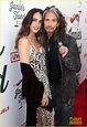 Steven Tyler & Girlfriend Aimee Preston Share a Smooch at Grammy ...