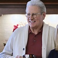 Bruce Boxleitner as Walter on Holiday Date