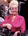 Julie Goodyear Height - CelebsHeight.org