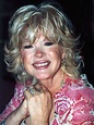 Connie Stevens: New photo shows how she looks today - Happy Santa