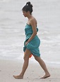 Jenna Dewan-Tatum Candids at a Beach in Savannah - Sept. 2014 • CelebMafia