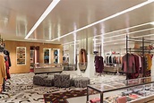 Vivienne Westwood inaugure sa première boutique en France - Actualité ...
