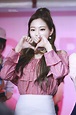 25 Best BLACKPINK Jennie Outfits To Celebrate Her 25th Birthday - Koreaboo