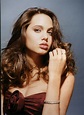 Young Celebrity Photo Gallery: Young Angelina Jolie Photos