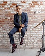 A Fashion Makeover for Broadway’s Joe Mantello - The New York Times