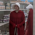 June Osborne Costume - The Handmaid's Tale | Handmaid's tale, Elisabeth ...