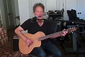 Lindsey Buckingham Sings for the First Time Since Heart Surgery