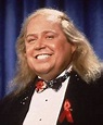 Sam Kinison (1953-1992): homenaje de Find a Grave