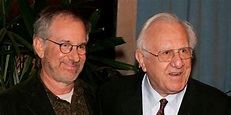 Muere Arnold Spielberg, padre de Steven Spielberg, a los 103 años ...