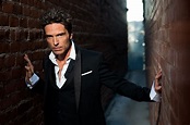 Richard Marx Is Finally Celebrating After Four Decades of Hits ...
