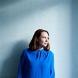Paula Hawkins’s Journey to ‘The Girl on the Train’ - The New York Times