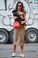 Emily Ratajkowski in a Leopard Print Skirt Was Seen Out in NYC 05/20 ...