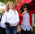 Fifty Shades Chile: Dakota Johnson y su madre Melanie en Beverly Hills ...