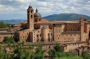 View of Urbino, with the Ducal Palace, Palazzo Ducale and the Cathedral ...
