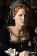 “Becoming Elizabeth”: Alicia von Rittberg über die brandneue Royal ...
