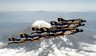 Watch: Threshold: The Blue Angels Experience Immerses You in Blue