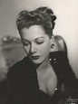 MARIA MONTEZ (1949) Portrait by J. Gerard / Harcourt-Paris - WalterFilm