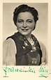 Franziska Kinz in Aus erster Ehe (1940) | German postcard by… | Flickr
