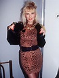 Linzi Drew, 80's and 90's glamour model. [×8] : r/oldschoolhot