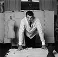 El modisto Hubert de Givenchy, una de las leyendas de la alta costura ...