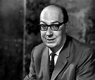 Philip Larkin Biography - Facts, Childhood, Family Life & Achievements ...