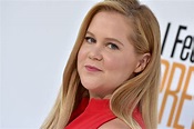 Amy Schumer Insists She's *Totally* Fine Without Childcare | HelloGiggles