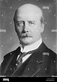 Portrait of George Cave, 1st Viscount Cave Stock Photo - Alamy