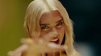 Dua Lipa - Physical (Official Video) : Vêtements, Mode, Marque, Look et ...