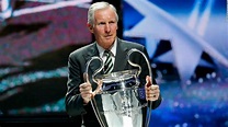 Billy McNeill: Celtic legend and European Cup winning captain dies aged 79 - CNN