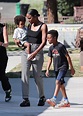 Kelly Rowland lleva a sus hijos, Titan y Noah, al parque: fotos ...