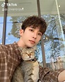 Kim Nam Woo on Instagram: “모델고양이랑 화보촬영👍👍 ️#model #cat” | สไตล์ผู้ชาย ...