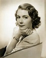 Barbara O'Neil 1910-1980 | Glamour movie, Classic film stars, Old ...