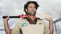 Chris Cairns diagnosed with bowel cancer - six months after being ...
