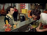 Benigni Berlinguer ti voglio bene (1977) - YouTube