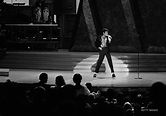 Michael Jackson Debuted Moonwalk At Motown 25th Anniversary In 1983 ...