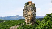 Katskhi pillar in Georgia: One of the world's most isolated churches ...