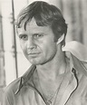33 Vintage Portrait Photos of Jon Voight in the Late 1960s and ’70s ...