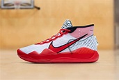 Nike opens NBA season with YouTube-themed Kevin Durant sneakers | Engadget