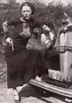 9 Photos Of Bonnie & Clyde Like You've Never Seen Them