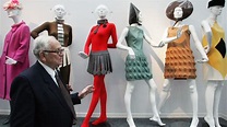Le style Pierre Cardin en trois pièces iconiques du célèbre couturier