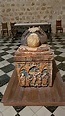 Category:Sarcophagus of Tello of Castile - Wikimedia Commons