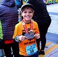 打破年紀最小世界紀錄！ 美國11歲男童跑完50州半馬比賽 - 國際 - 自由時報電子報