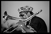 Wayne Henderson dies at 74; Jazz Crusaders co-founder, trombonist - LA ...