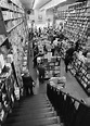 Pickwick Book store Hollywood Blvd Hollywood, CA 90028 | Los angeles ...