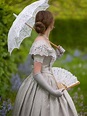 Lace on a walk | Vestidos de la época victoriana, Vestidos de dama ...