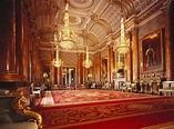 Inside London's Buckingham Palace—See Pics! | E! News