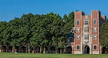A Visit to Grinnell College | College Expert