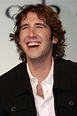 Pin by Kimberly Stamey on JOSH GROBAN - SMILES! | Josh, Celebrities ...